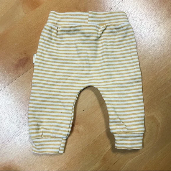 Rabbit & Bear Gold & White Striped 2-Piece Outfit Gender Neutral Baby Size 0-3M - Picture 6 of 8